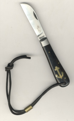 Otter Ankermesser 174 klein mit Lederband, Grenadill Carbon